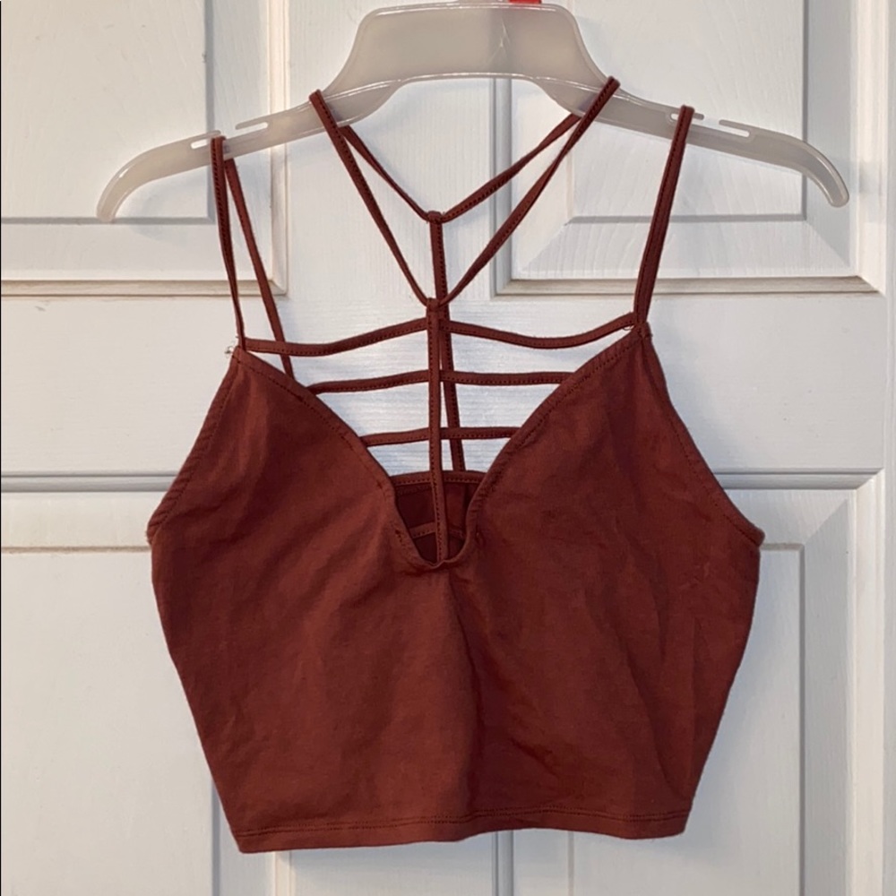 Strapy crop top